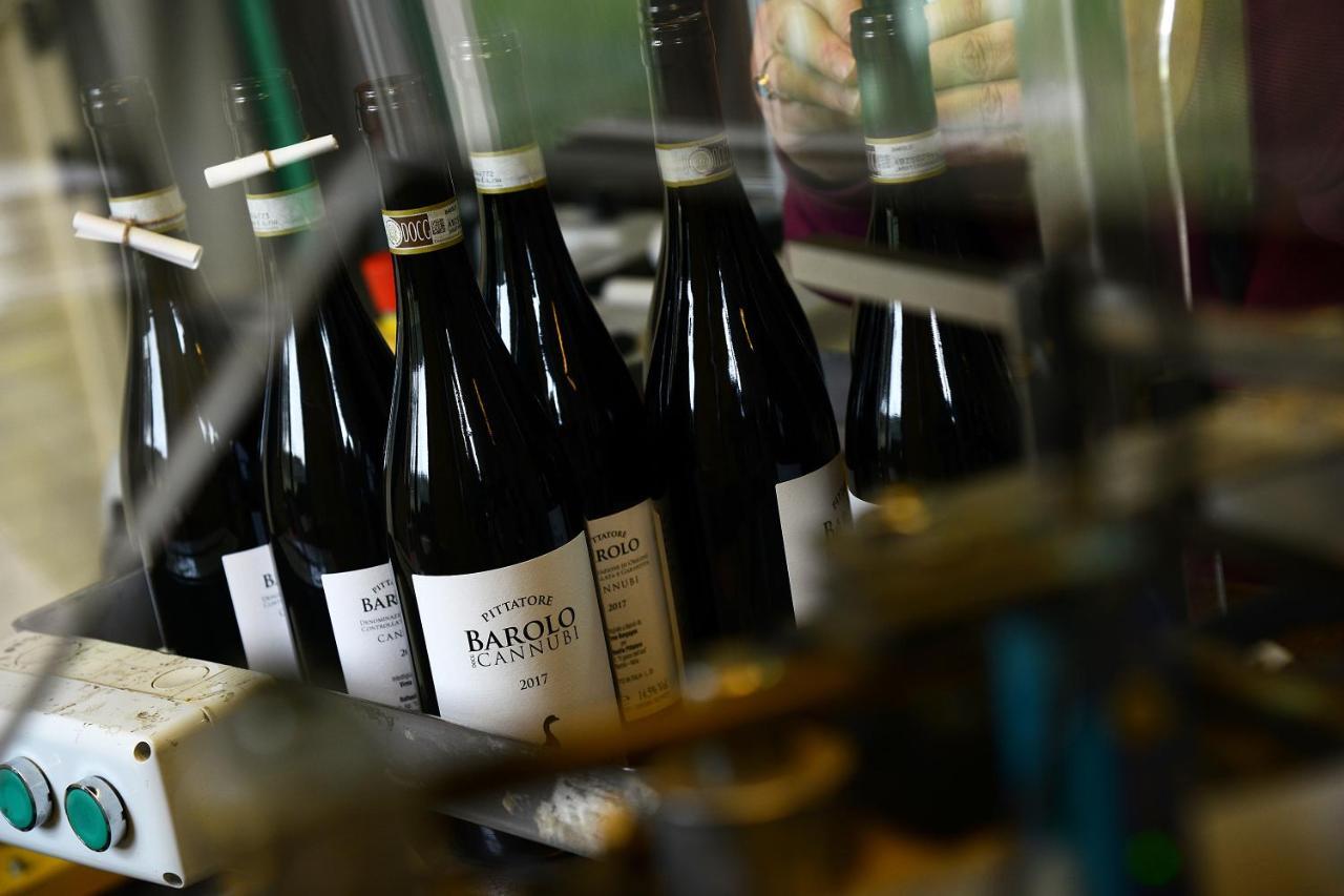 Agriturismo Il Gioco Dell'Oca Barolo Luaran gambar