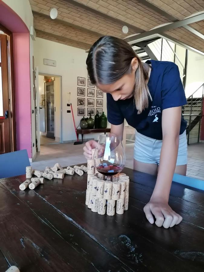 Agriturismo Il Gioco Dell'Oca Barolo Luaran gambar